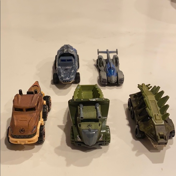 hot wheels jurassic world character cars 5 pack